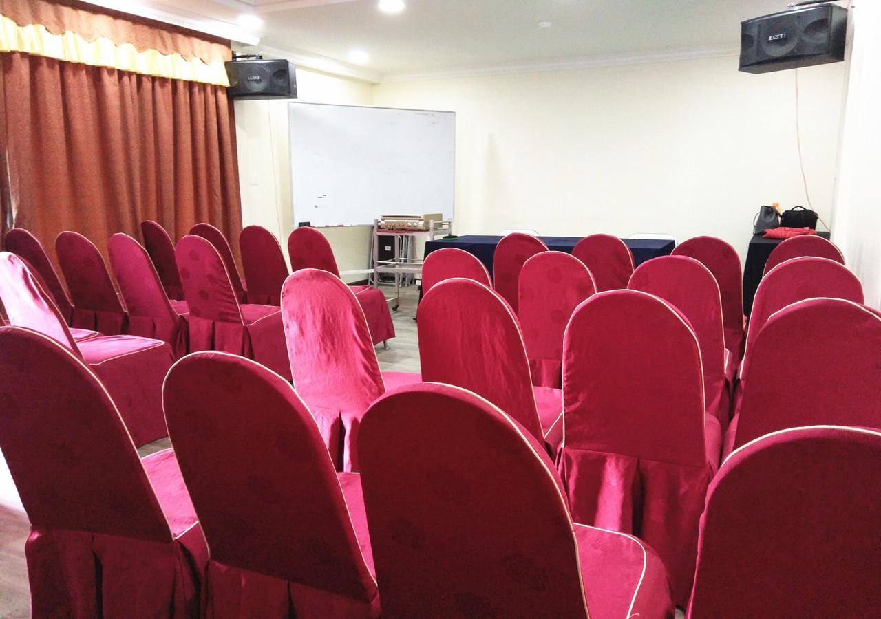 Angsoka Hotel Teluk Intan Exterior photo